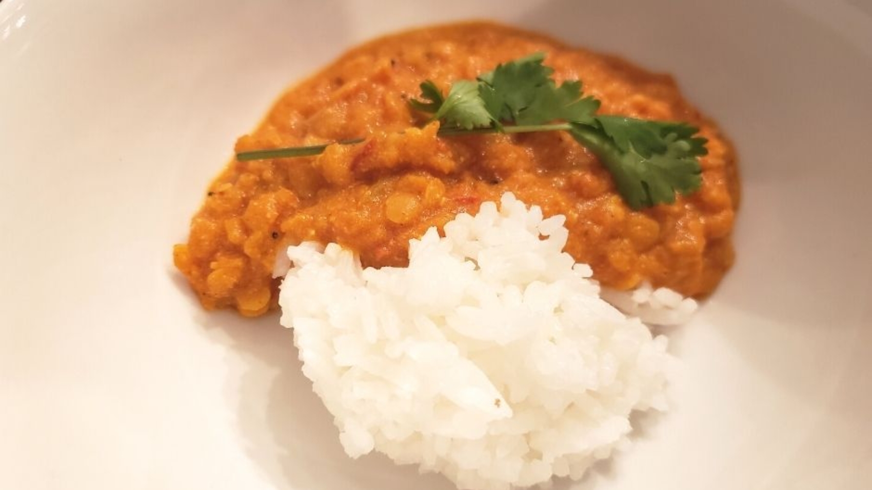 Red lentil coconut curry 1