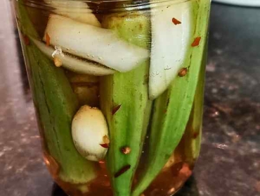 pickled Okra opt